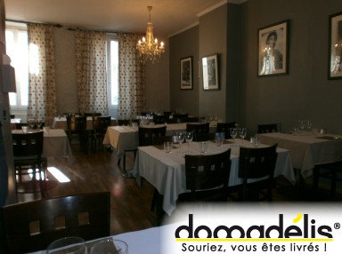ZOOM SUR LE RESTAURANT-PIZZERIA LE PETIT NAPLES A VALENCE